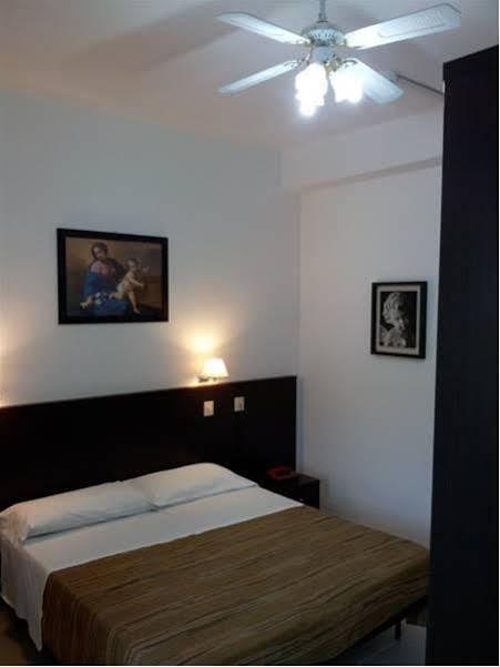 Hotel Ancore Senigallia Extérieur photo